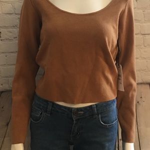 Leigh fitted long sleeve top